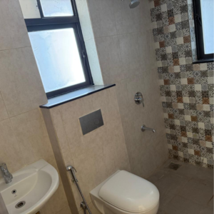Bathroom in 3 BHK Apartment at Shapoorji Pallonji Vahana Yahavi Phase 1, Sus – for Sale
