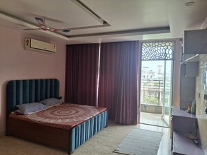 Bedroom in 5 BHK Builder Floor at Suncity – for Sale