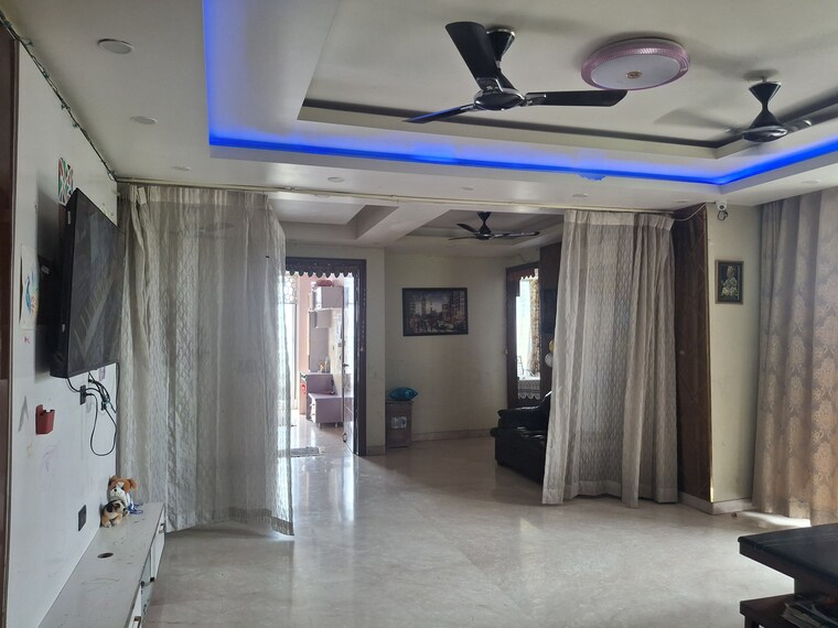 Room, suncity 5 Bedroom 5000 Sq.Ft. Builder Floor In Suncity Gurgaon 9064434