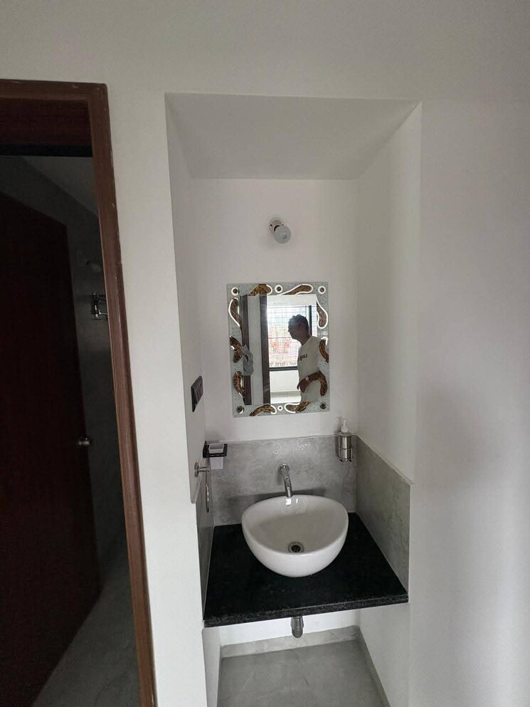 Master Bedroom, unique-youtopia 3 Bedroom 1009 Sq.Ft. Apartment In Kharadi Pune 9064456