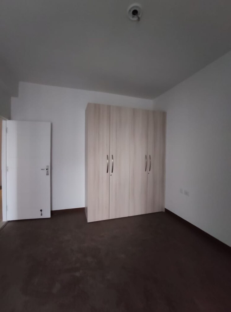 Room, tata-gurgaon-gateway 2 Bedroom 1580 Sq.Ft. Apartment In Sector 112 Gurgaon 9064413