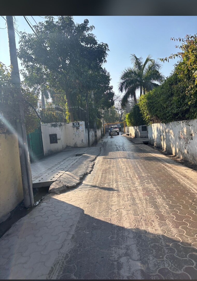 Exterior View, jawahar park 3.5 Bedroom 1100 Sq.Ft. Apartment In Jawahar Park Delhi 9064518