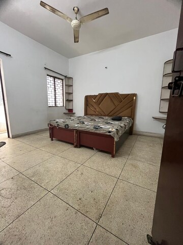 Bedroom in 2 BHK Builder Floor at Neb Sarai – for Rent