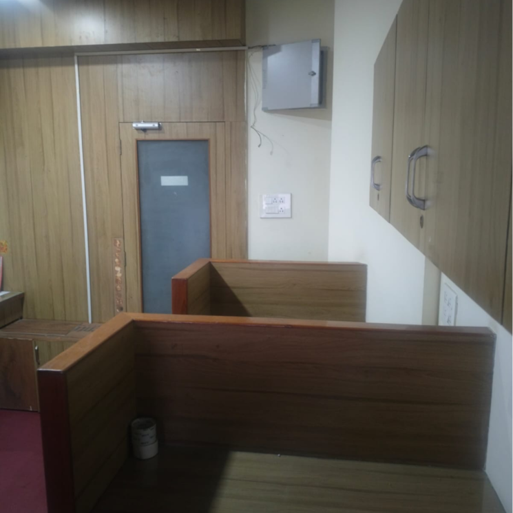 Team Area, raviraj-crossroads Commercial Office Space 280 Sq.Ft. In Bhagwan Nagar Pune 9064530