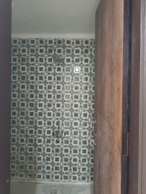 Bathroom in 3.5 BHK Apartment at Jawahar Park – for Sale