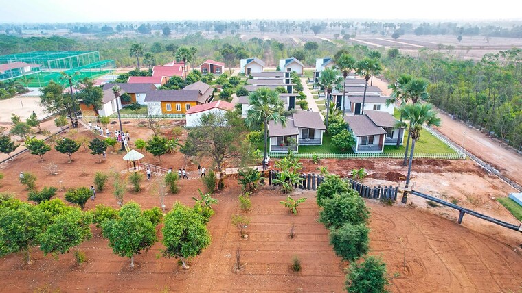 Garden, bhongiri warangal highway  240 Sq.Yd. Plot In Bhongiri Warangal Highway Hyderabad 9064534