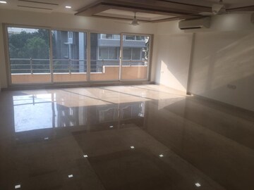 Kitchen in 4 BHK Apartment at Palazzo Apartment, Santacruz West – for Rent