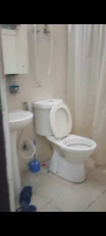 Bathroom in 2.5 BHK Apartment at Samridhi Grand Avenue, Tech Zone 4 Greater Noida – for Rent