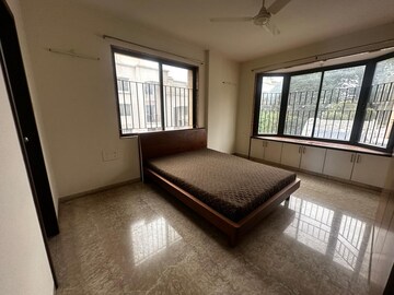 Bedroom in 3 BHK Apartment at Kalyani Nagar – for Rent