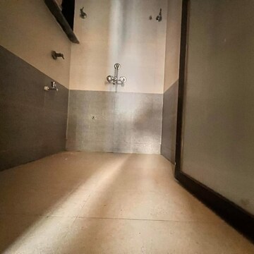 Room in 2 BHK Apartment at Maitri Bhoomi, Kamothe Sector 9 – for Sale