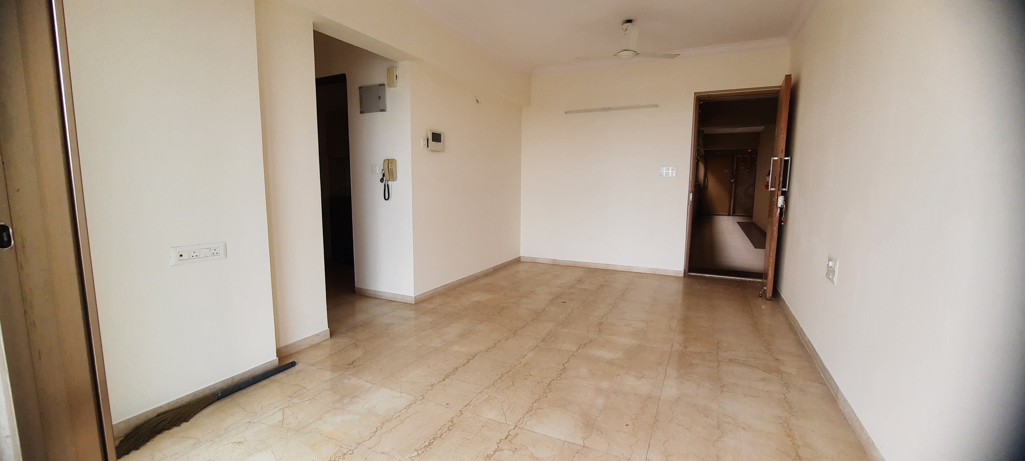 2 BHK Apartment For Sale in Rustomjee Elements Wing SG