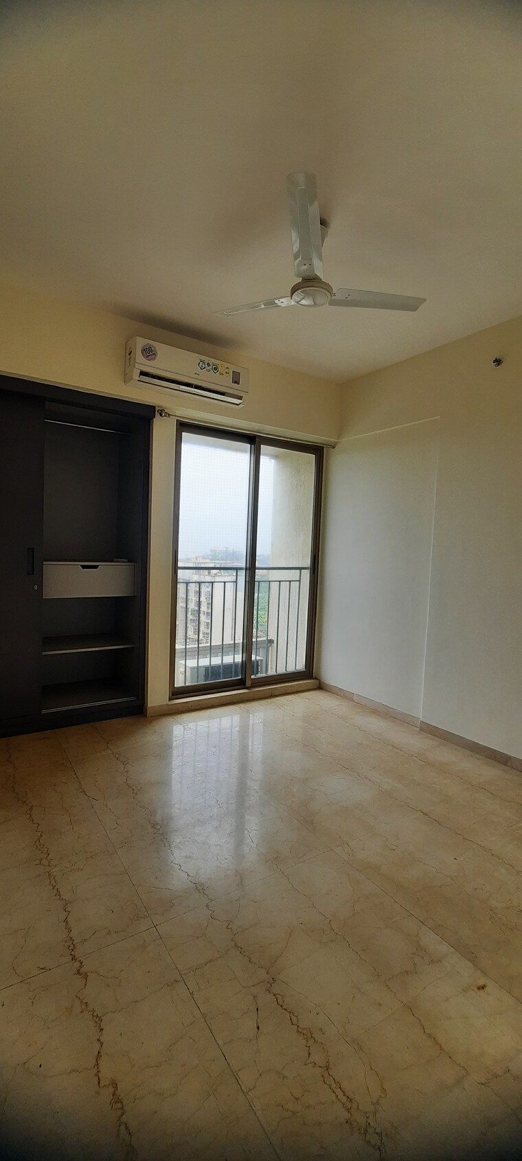 Room, rustomjee-elements-wing-sg 2 Bedroom 850 Sq.Ft. Apartment In Andheri West Mumbai 9064688