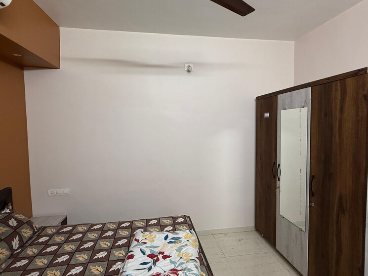 Bedroom, nehrunagar 3 Bedroom 1700 Sq.Ft. Apartment In Nehrunagar Ahmedabad 9064656