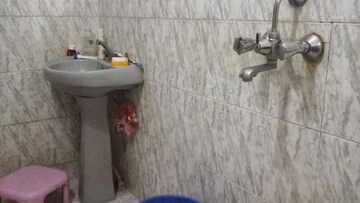 Furnished Amenities in 6+ BHK Independent House at Cooke Town – for Sale