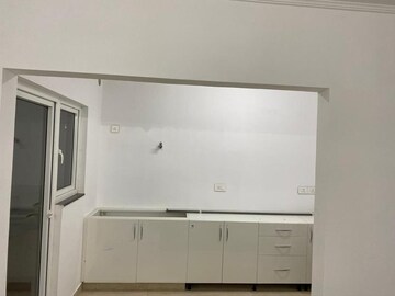 Furnished Amenities in 3 BHK Apartment at Shriram Chirping Woods, Harlur – for Rent