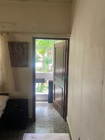Room in 1 BHK Apartment at La Shanz Co Operative Housing Society Ltd, Boat Club Road – for Rent