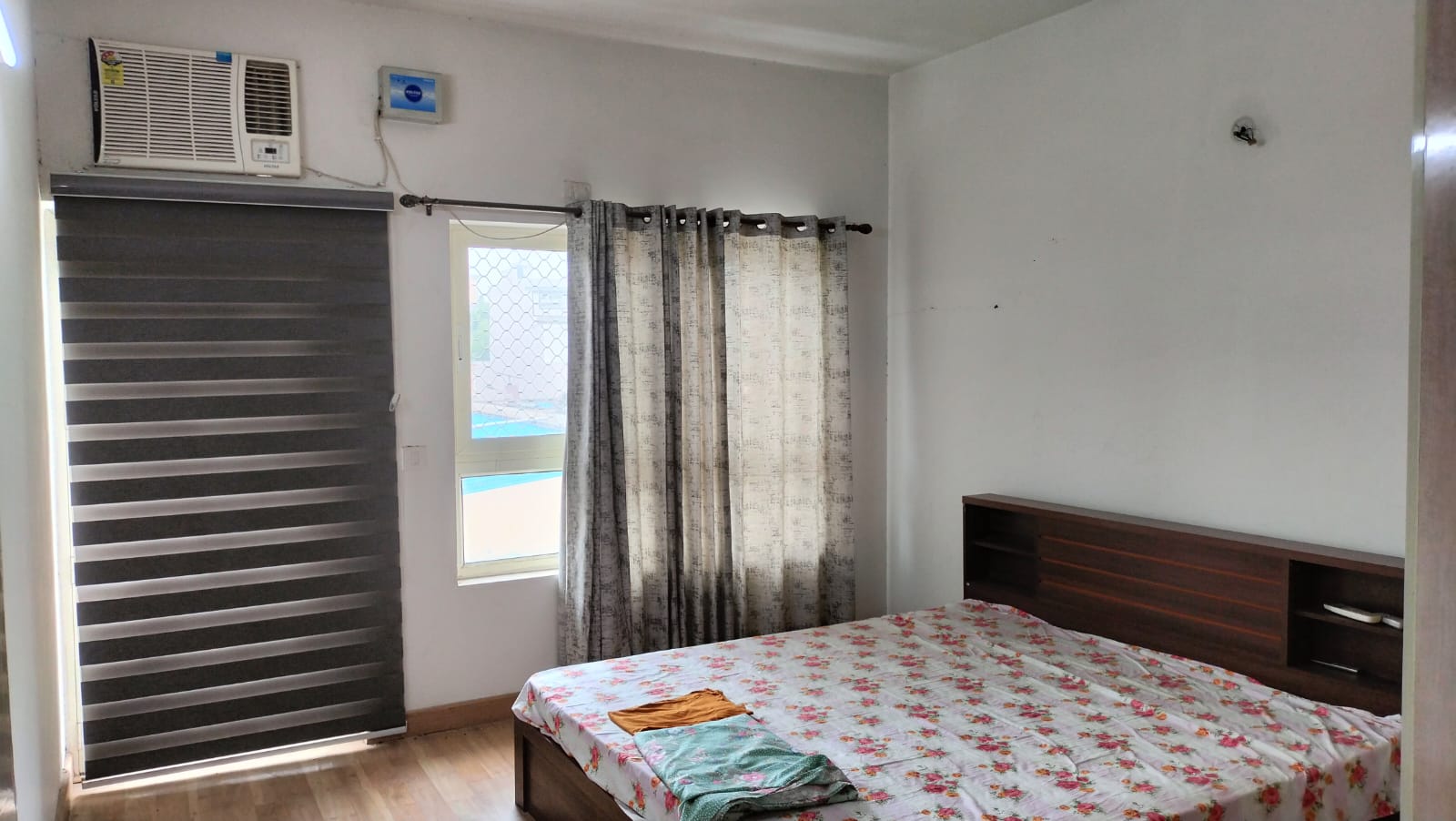 3 BHK + Pooja Room,Servant Room,Study Room Builder Floor For Rent in Puri Aman Vilas