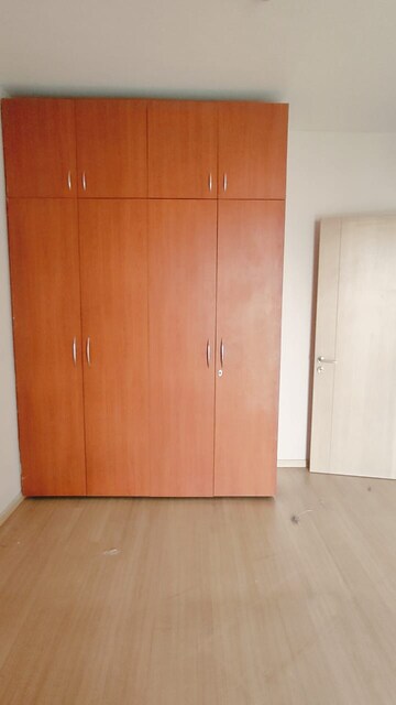 Room in 3.5 BHK Apartment at DLF New Town Heights II, Sector 86 – for Rent
