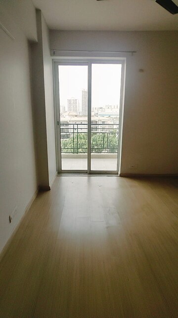 Room in 3.5 BHK Apartment at DLF New Town Heights II, Sector 86 – for Rent
