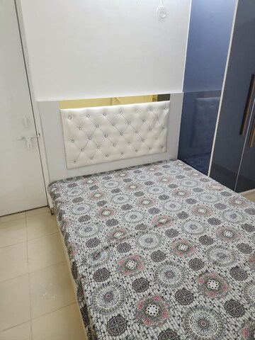 Room in 2 BHK Apartment at Adore Happy Homes, Sector 86 – for Rent