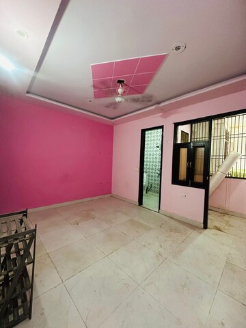 Bedroom in 2 BHK Builder Floor at Dwarka Mor – for Rent