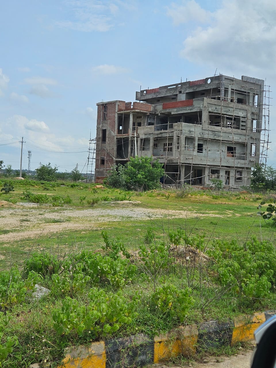 Plot For Sale in Green Meadows