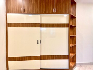 Furnished Amenities in 4 BHK Apartment at Nanakramguda – for Rent