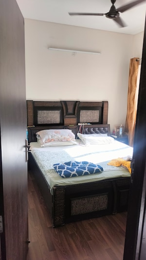 Bedroom in 4 BHK Builder Floor at BPTP Parkland Pride, Sector 77 – for Sale