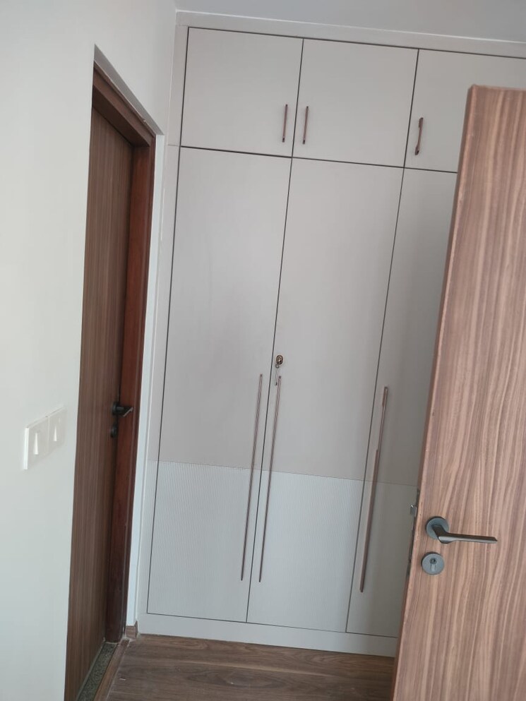 Cupboard, conscient-hines-elevate 3 Bedroom 2295 Sq.Ft. Apartment In Sector 59 Gurgaon 9064881
