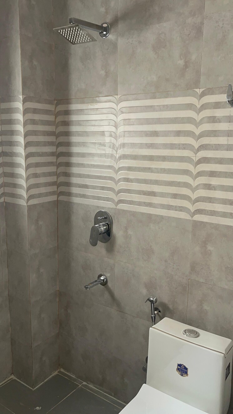 Bathroom, greenwood-city 1 RK 280 Sq.Ft. Builder Floor In Sector 40 Gurgaon 9064884