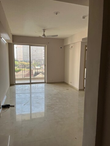 Room in 4 BHK Apartment at DLF New Town Heights II, Sector 86 – for Rent
