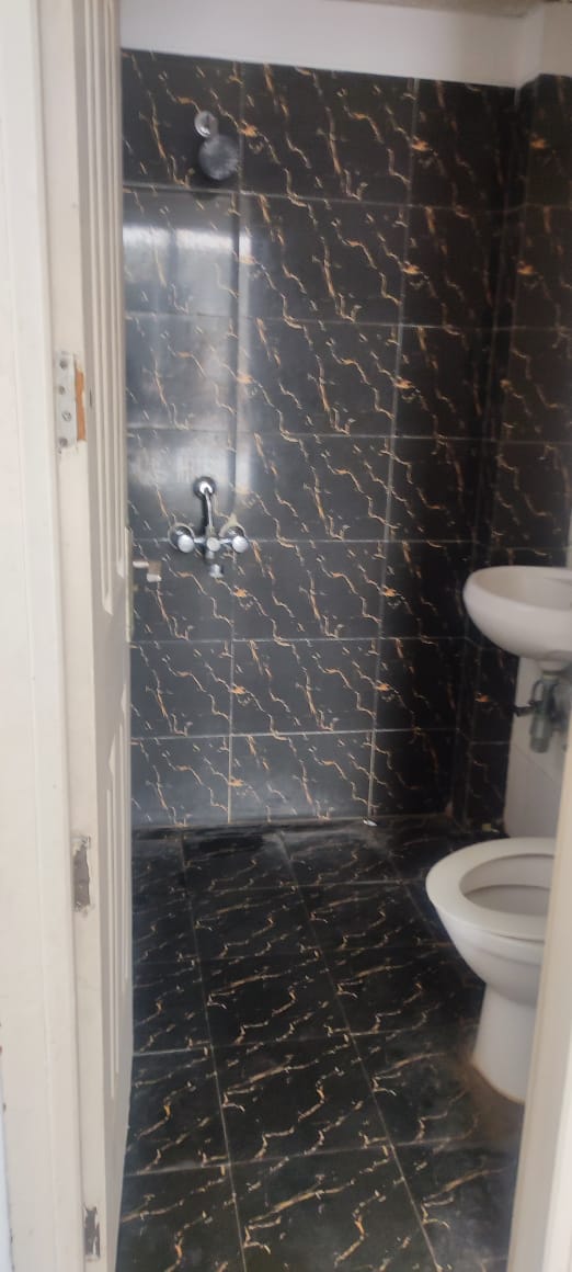 3 BHK + Pooja Room,Study Room,Extra Room 16000 Sq.Ft. Builder Floor in Bptp Park Floors I