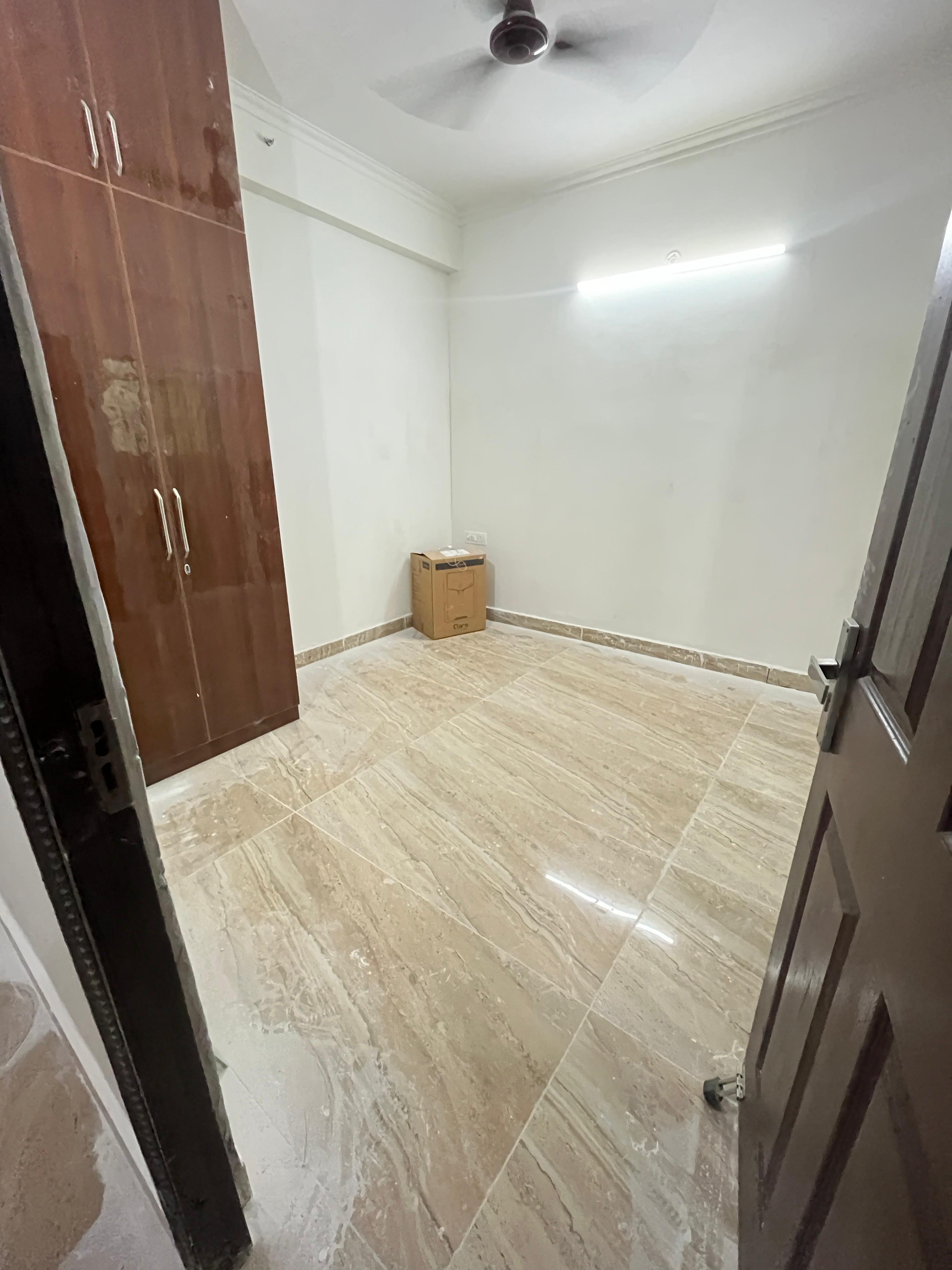 2 BHK + Pooja Room 995 Sq.Ft. Apartment in Migsun Twiinz