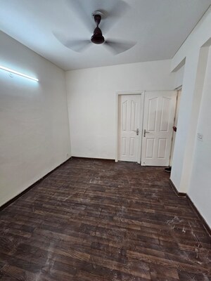 Bedroom in 4 BHK Builder Floor at Sector 77 – for Sale