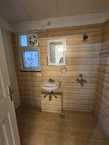 Bathroom in 4 BHK Builder Floor at Sector 77 – for Sale