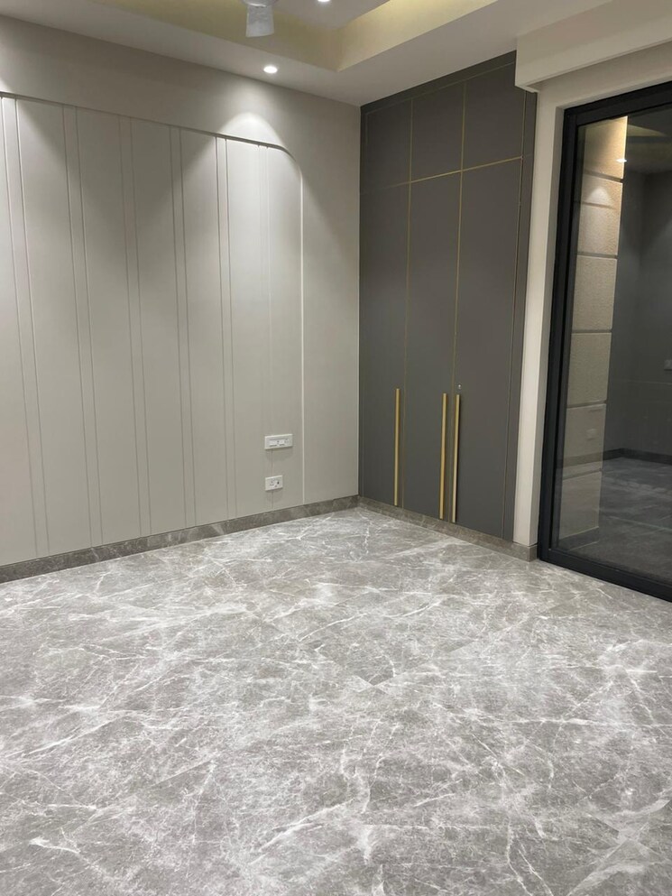 Room, greater kailash i 4 Bedroom 3600 Sq.Ft. Apartment In Greater Kailash I Delhi 9064891