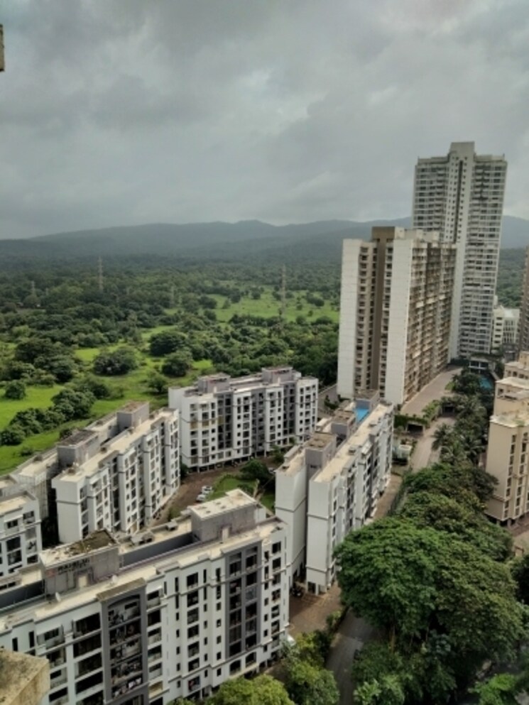 Exterior View, evershine-crown 2.5 Bedroom 897 Sq.Ft. Apartment In Kandivali East Mumbai 9065066