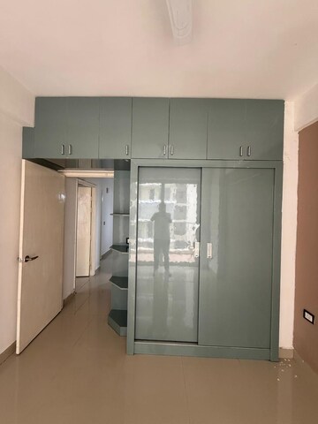 Room in 3 BHK Apartment at ROF Alante, Sector 108 – for Rent