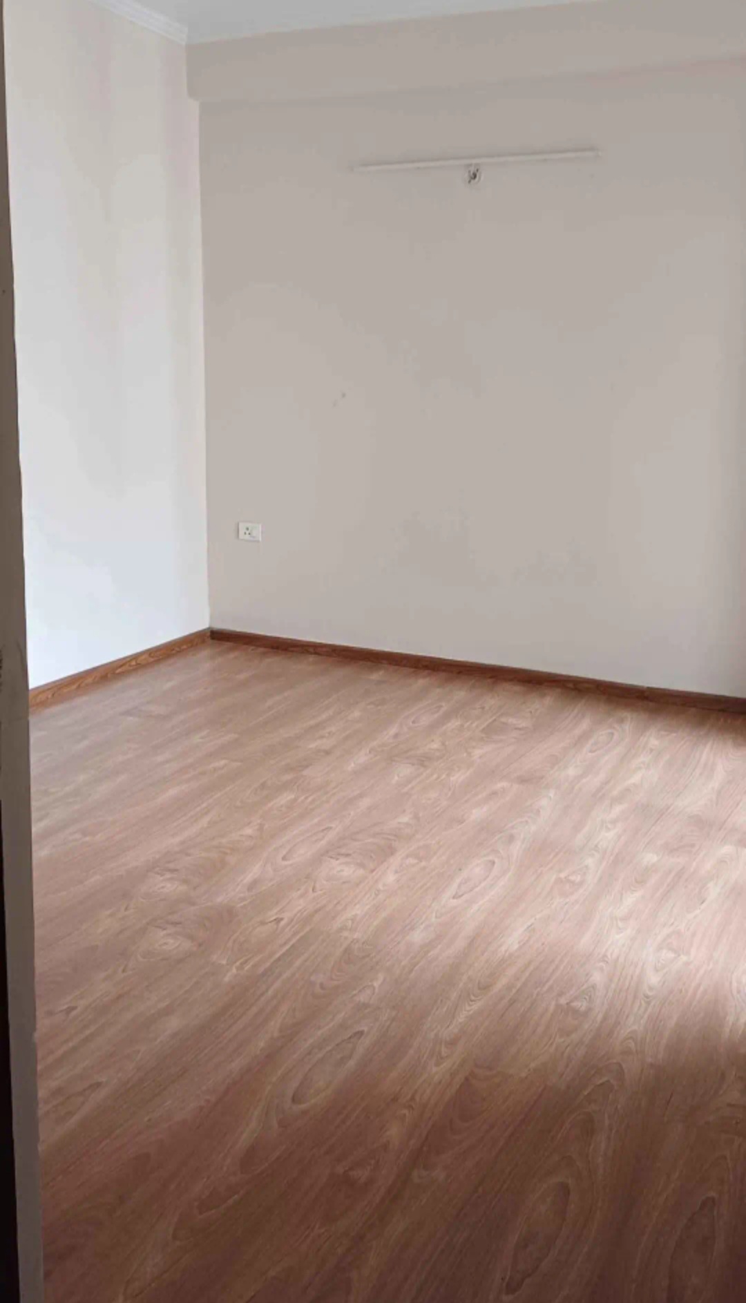 2 BHK Apartment For Rent in Gaur City 2 - 14th Avenue