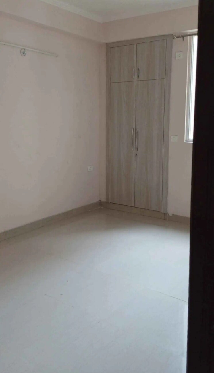 Room, gaur-city-2-14th-avenue 2 Bedroom 1040 Sq.Ft. Apartment In Sector 16c Greater Noida Greater Noida 9065081