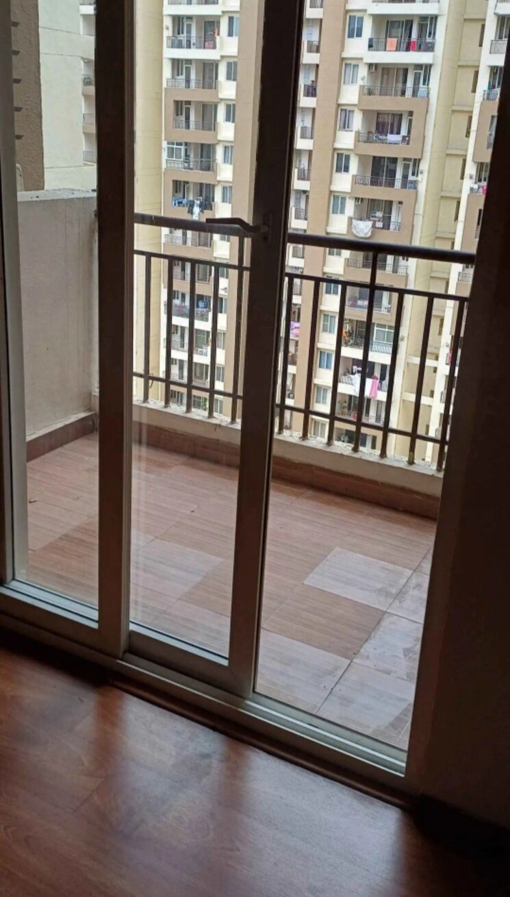 Balcony, gaur-city-2-14th-avenue 2 Bedroom 1040 Sq.Ft. Apartment In Sector 16c Greater Noida Greater Noida 9065081