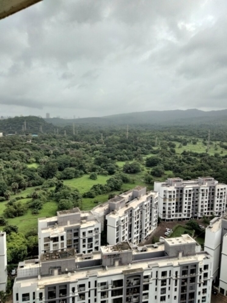 Exterior View, evershine-crown 2.5 Bedroom 897 Sq.Ft. Apartment In Kandivali East Mumbai 9065089