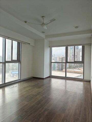 Room in 3 BHK Apartment at Bombay Realty Island City Center, Wadala – for Rent