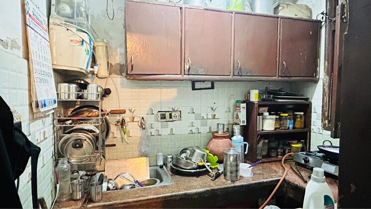 Kitchen, new ashok nagar 1 Bedroom 500 Sq.Ft. Builder Floor In New Ashok Nagar Delhi 8932213