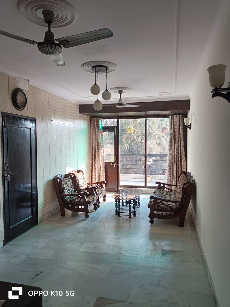 Living Room, lajpat nagar ii 2 Bedroom 1200 Sq.Ft. Builder Floor In Lajpat Nagar ii Delhi 9065149