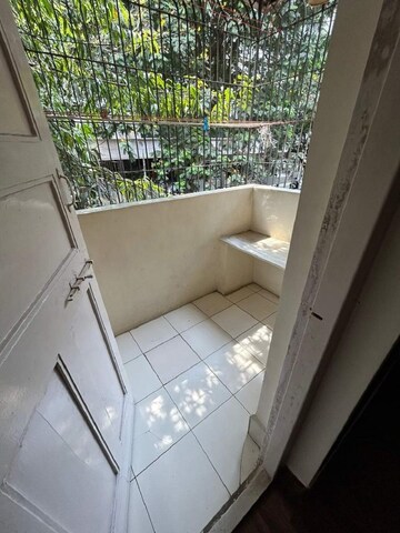 Balcony in 1 BHK Apartment at Bandra West – for Rent
