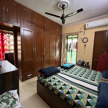 Master Bedroom in 3 BHK Apartment at Rashmi Tanmay, Kanakia Road – for Sale
