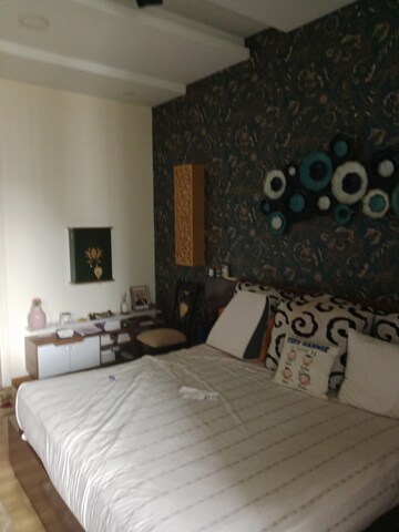 Master Bedroom in 4 BHK Apartment at Windsor Grande Residences, Andheri West – for Sale