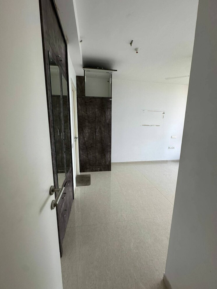 Bedroom, hiranandani-estate 2 Bedroom 600 Sq.Ft. Apartment In Ghodbunder Road Thane 9065222