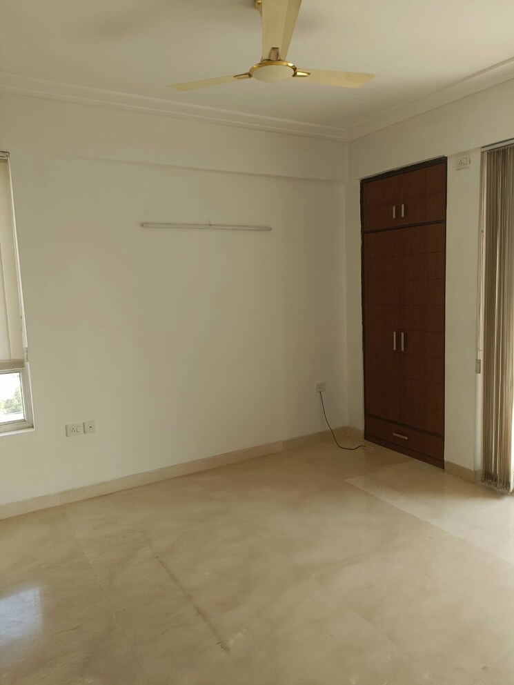 Bedroom, puri-diplomatic-greens-phase-i 3.5 Bedroom 2250 Sq.Ft. Apartment In Sector 111 Gurgaon 9064947